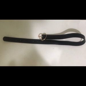 brandy melville heart belt